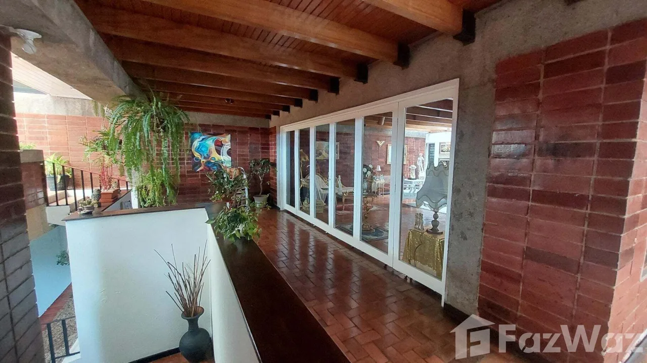 5 Bedroom House for Sale in Goicoechea, San Jose for $325,000, photo 4