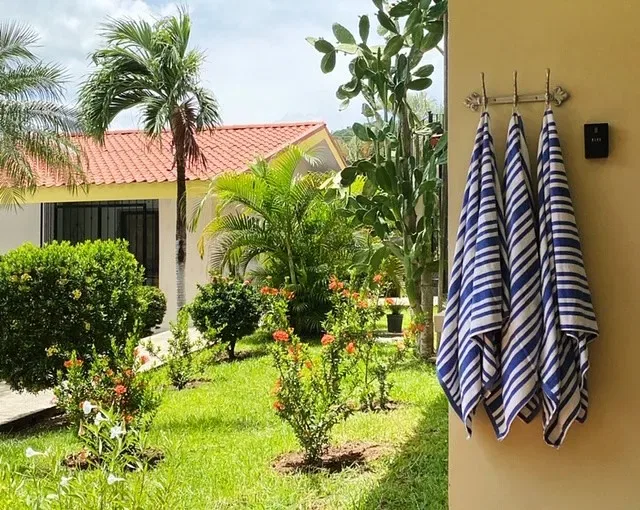 Flamenco Rosa C7 | Walk to Beach Condo | Las Palmas, Playas del Coco