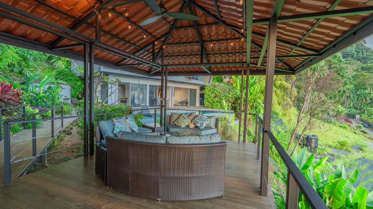 PROPERTY WITH THREE BEDROOM WITH BALCONY AND PANORAMIC VIEWS OF THE OCEAN AND SUNRISE, IN DOMINICAL AYACUCHO – 0.3 ACRES, photo 15
