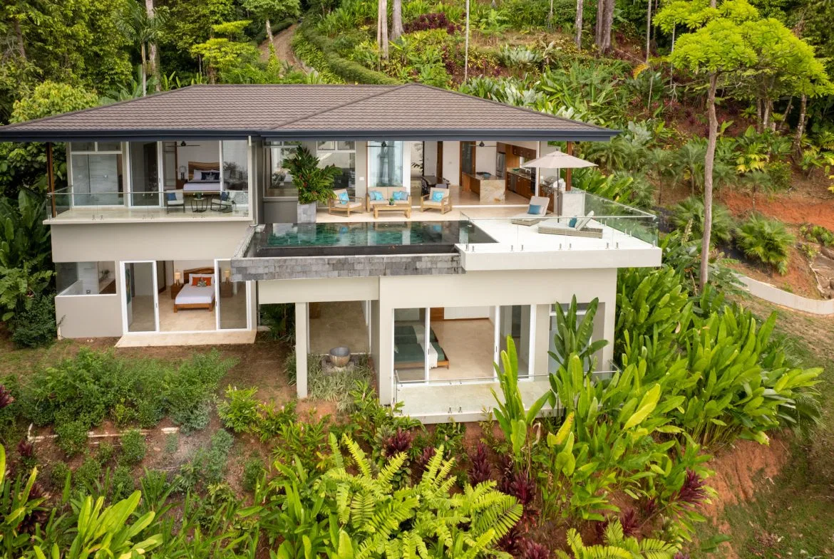 MODERN TROPICAL 4 BEDROOM IN GATED COMMUNITY NEAR DOMINICAL, photo 10