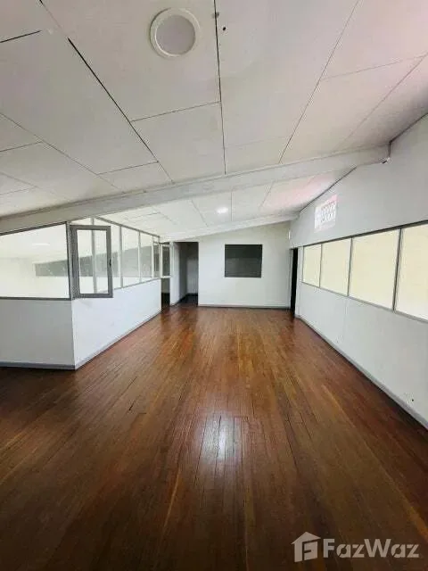 Retail space for Rent at Goicochea for $4,200/mo, photo 8