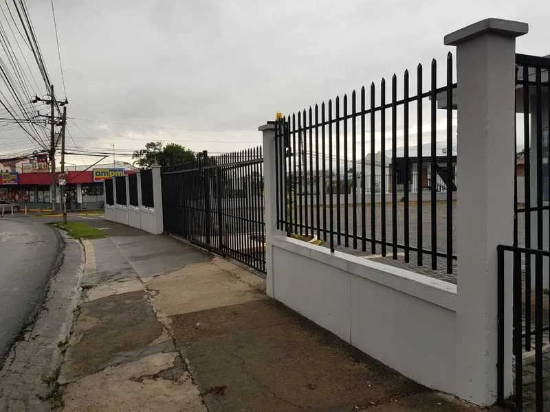 10 Bed Commercial For Sale in Montes de Oca, photo 3