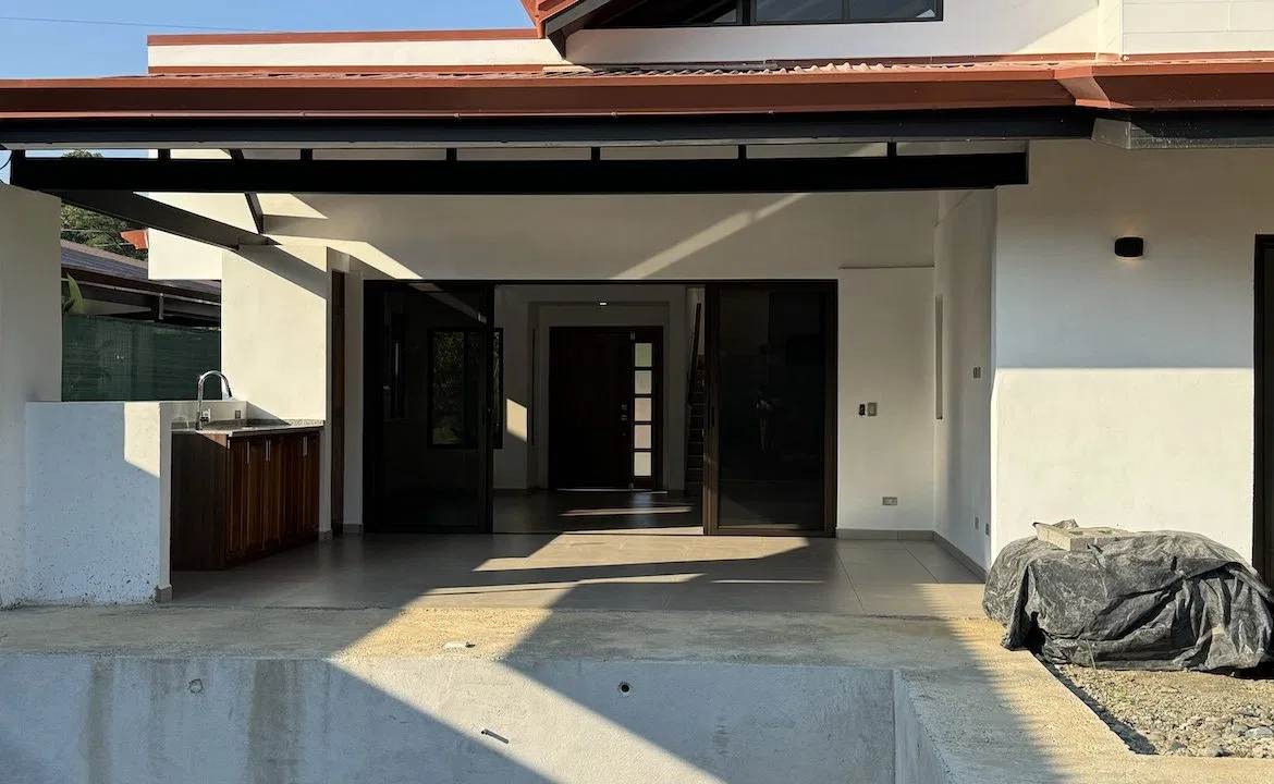 3 BEDROOM HOME IN CENTRAL UVITA, photo 16
