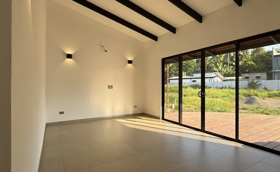 3 BEDROOM HOME IN CENTRAL UVITA, photo 18