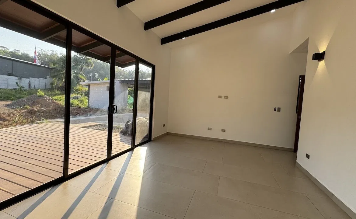 3 BEDROOM HOME IN CENTRAL UVITA, photo 20
