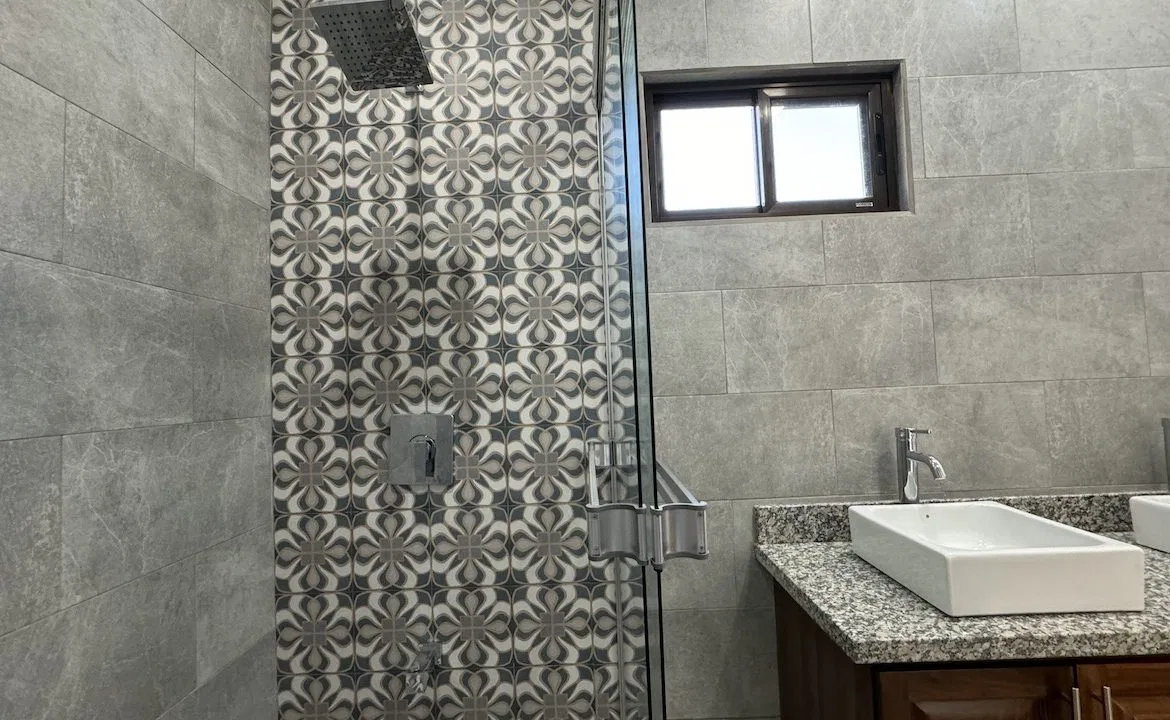 3 BEDROOM HOME IN CENTRAL UVITA, photo 22