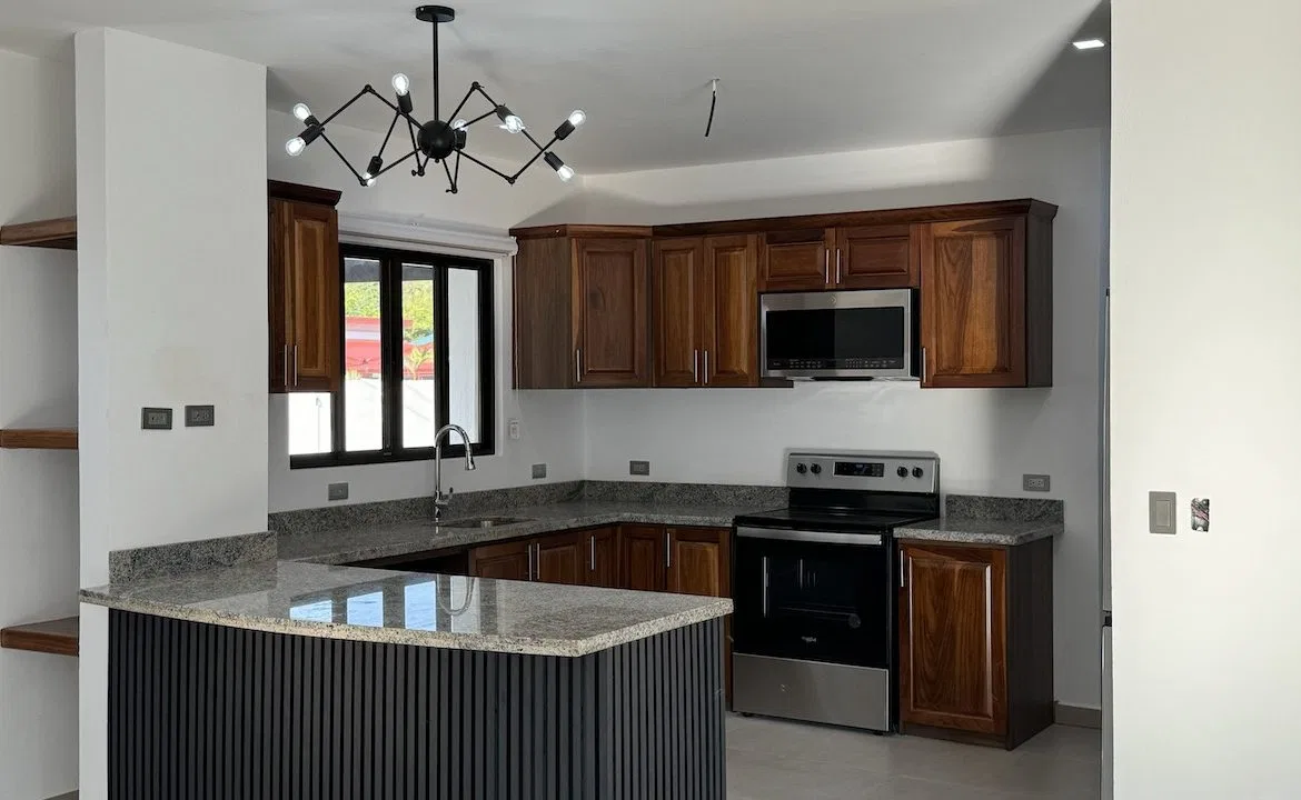 3 BEDROOM HOME IN CENTRAL UVITA, photo 10