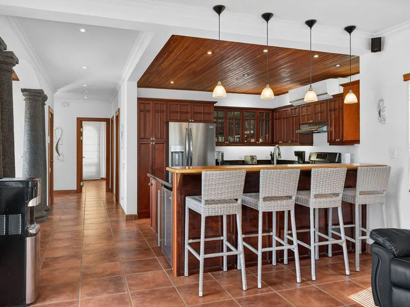 4 Bed Single Family Homes For Sale in Playa Potrero, photo 3