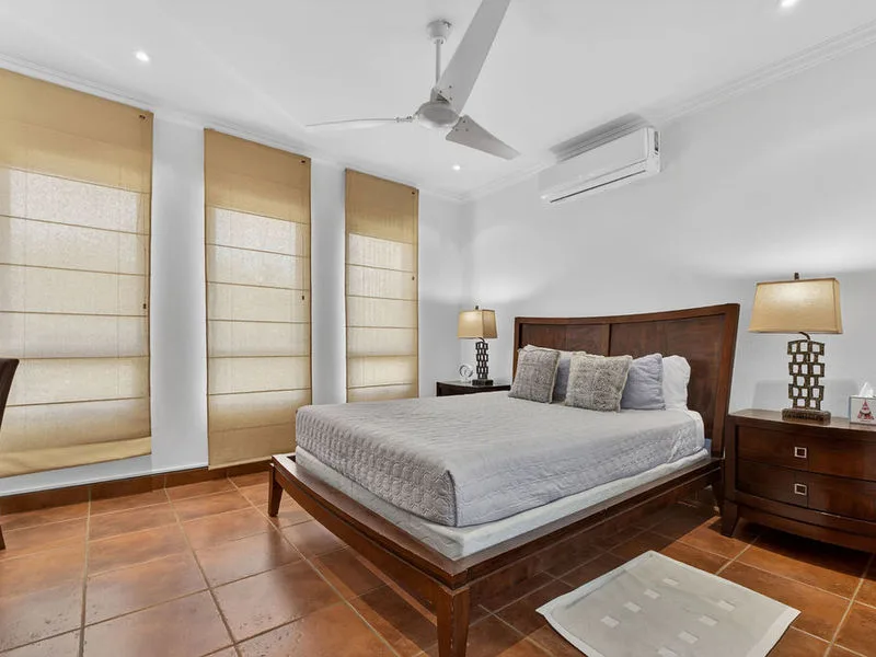 4 Bed Single Family Homes For Sale in Playa Potrero, photo 7
