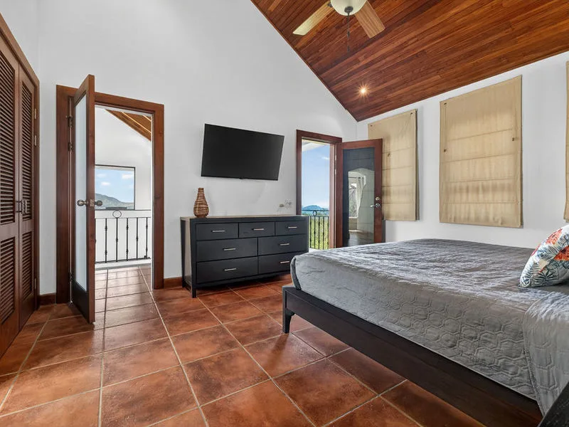 4 Bed Single Family Homes For Sale in Playa Potrero, photo 10