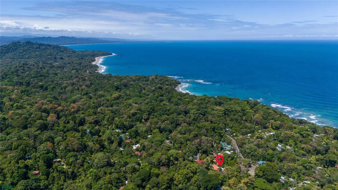 Playa Chiquita, Bratsi, Limon 70403