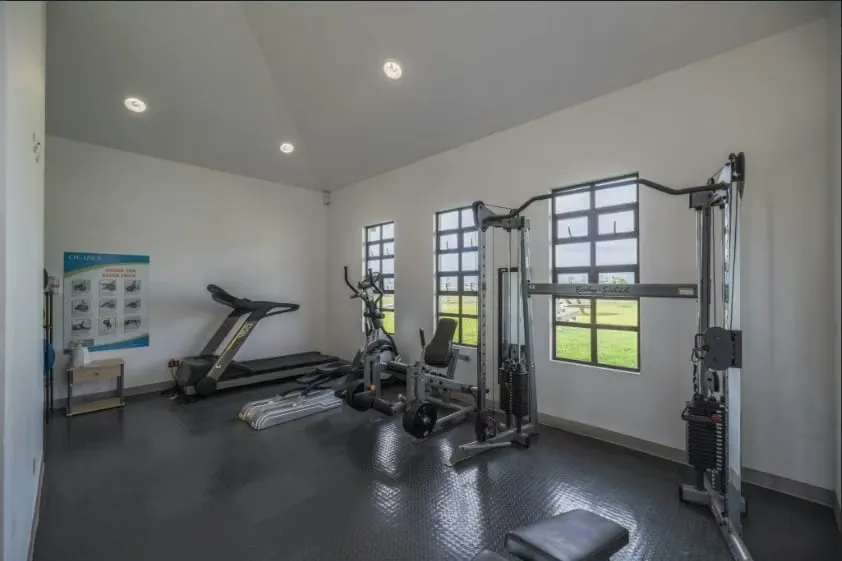 The Condiminium have futbol 5, tennis courts, gym, playground and clud house. Small condominium with ..., photo 5
