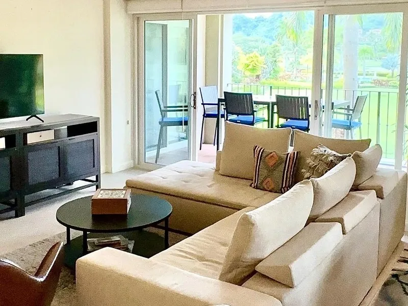 3 Bed Condo For Sale in Herradura, photo 8