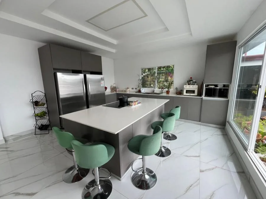 Venta de casa en lote de 1289 m2 en San Antonio Escazú  - Venta en Escazú, photo 6