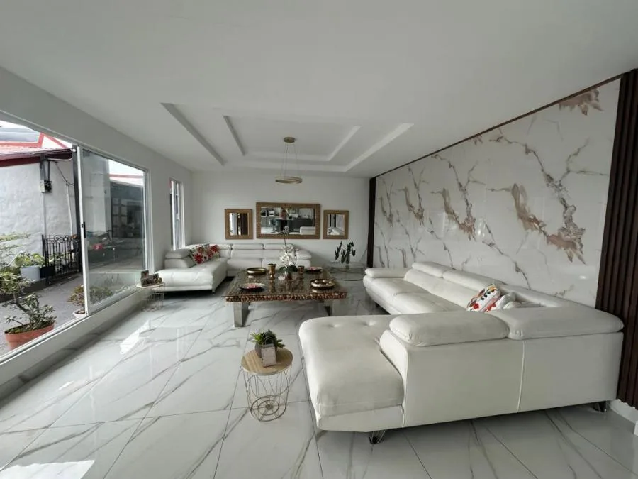 Venta de casa en lote de 1289 m2 en San Antonio Escazú  - Venta en Escazú, photo 8