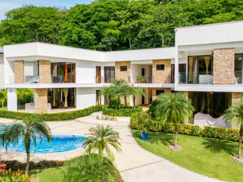 12 Bed Single Family Homes For Sale in Playas Del Coco