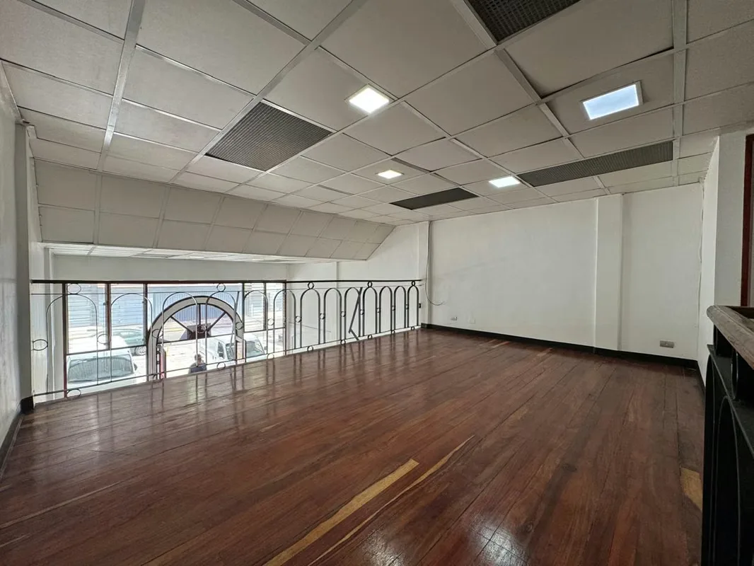 Commercial premises for rent near Paseo Colón | 24/7 security, photo 14