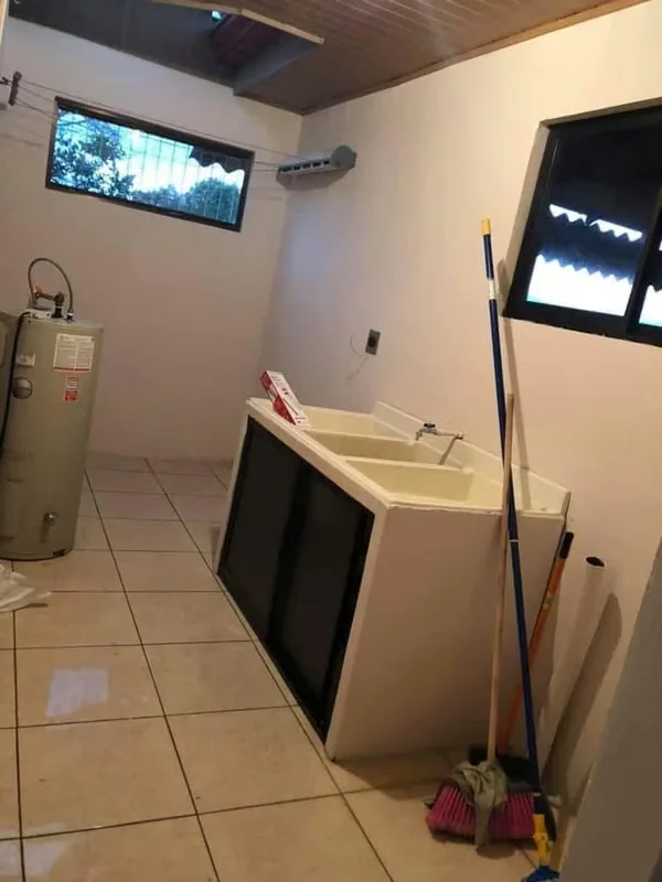Disfrute del mejor clima del mundo en esta espaciosa residencia rodeada de naturaleza, ideal para familias que buscan ..., photo 12