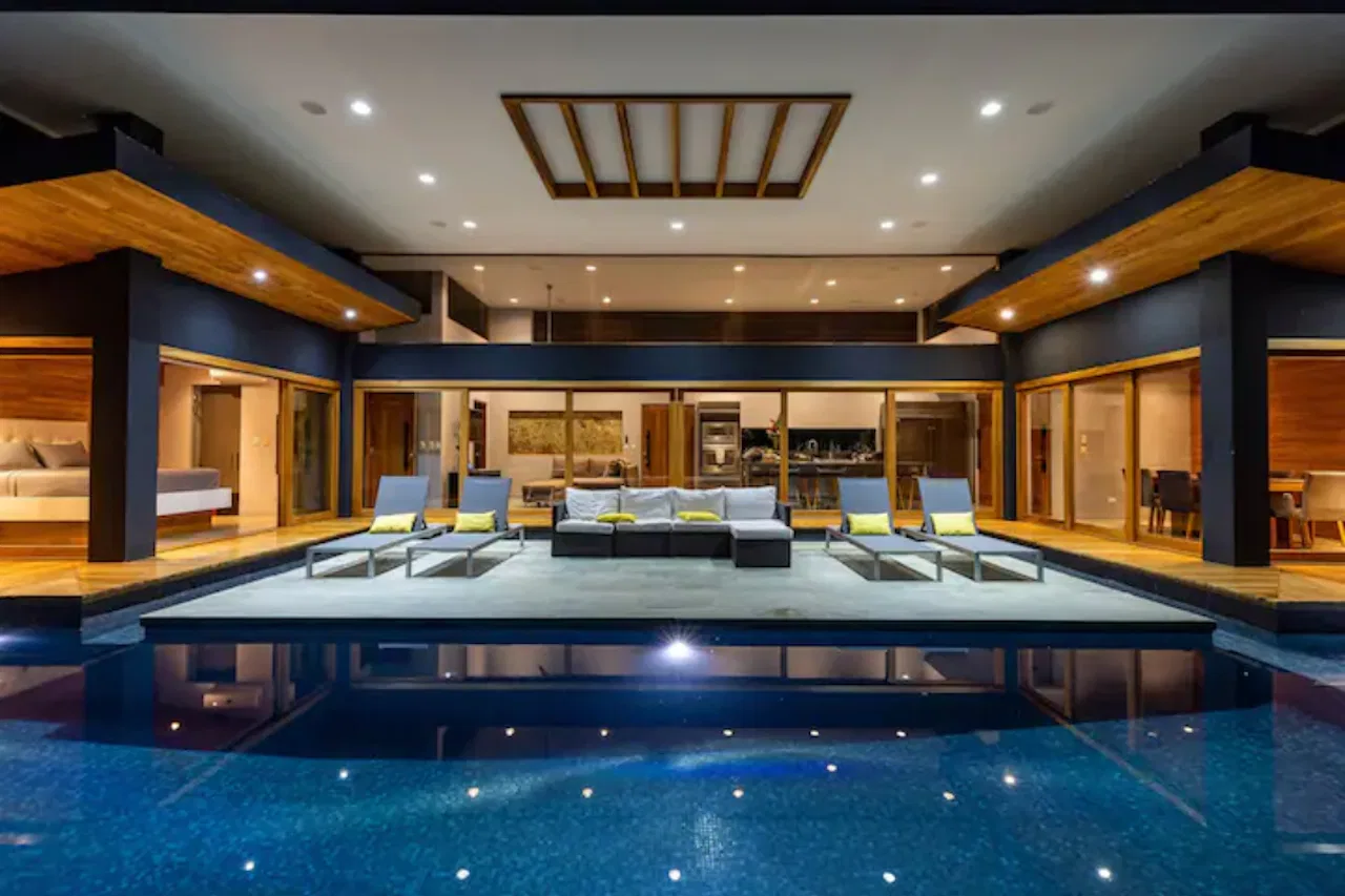 LUXURY OCEAN VIEW PROPERTY WITH HOUSE AND GUEST HOUSE – 7.36 ACRES, photo 13