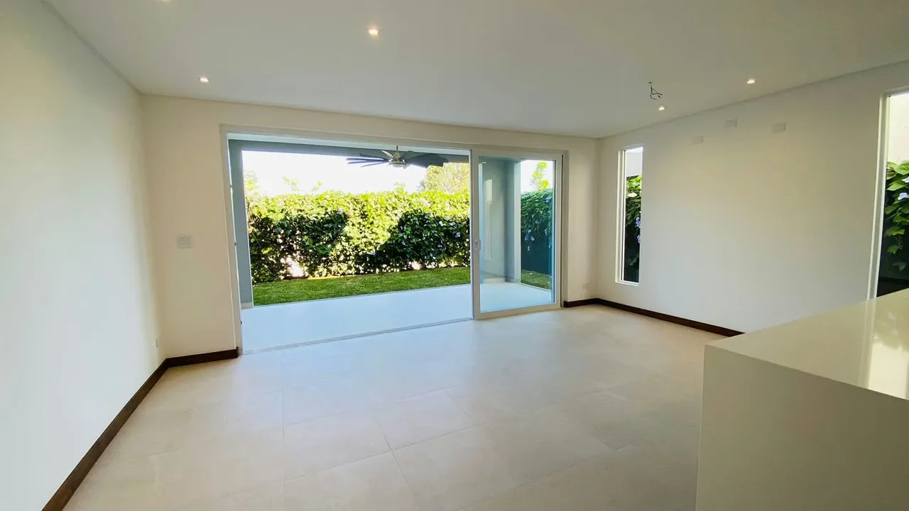 Disfrute de comodidad, privacidad y un estilo de vida exclusivo en esta hermosa residencia ubicada en un condominio de solo 22 casas, con excelentes acabados y amenidades para toda la ..., photo 14