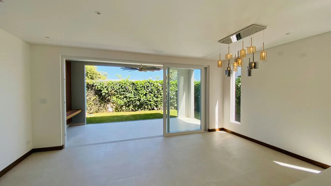 Disfrute de comodidad, privacidad y un estilo de vida exclusivo en esta hermosa residencia ubicada en un condominio de solo 22 casas, con excelentes acabados y amenidades para toda la ..., photo 5