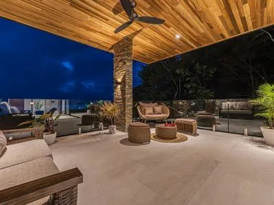 Casa Koules: Residencia arquitectónica con vista al mar en la prestigiosa Costa Verde Estates, photo 4