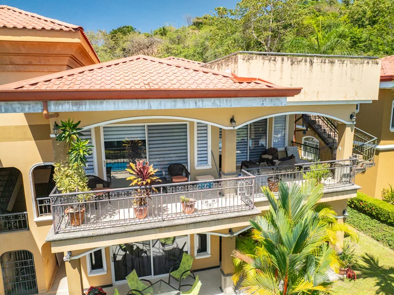 3 Bed Condo For Sale in Herradura, photo 6