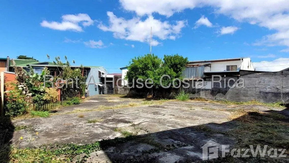 Retail space for Sale at Montes de Oca for $904,000, photo 2