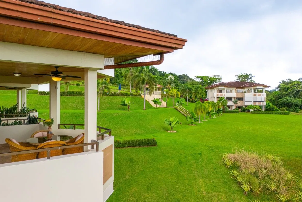 PROPERTY WITH TWO BEDROOM NEAR TO THE GOLF, IN SAN BUENAS – 30 ACRES, photo 2