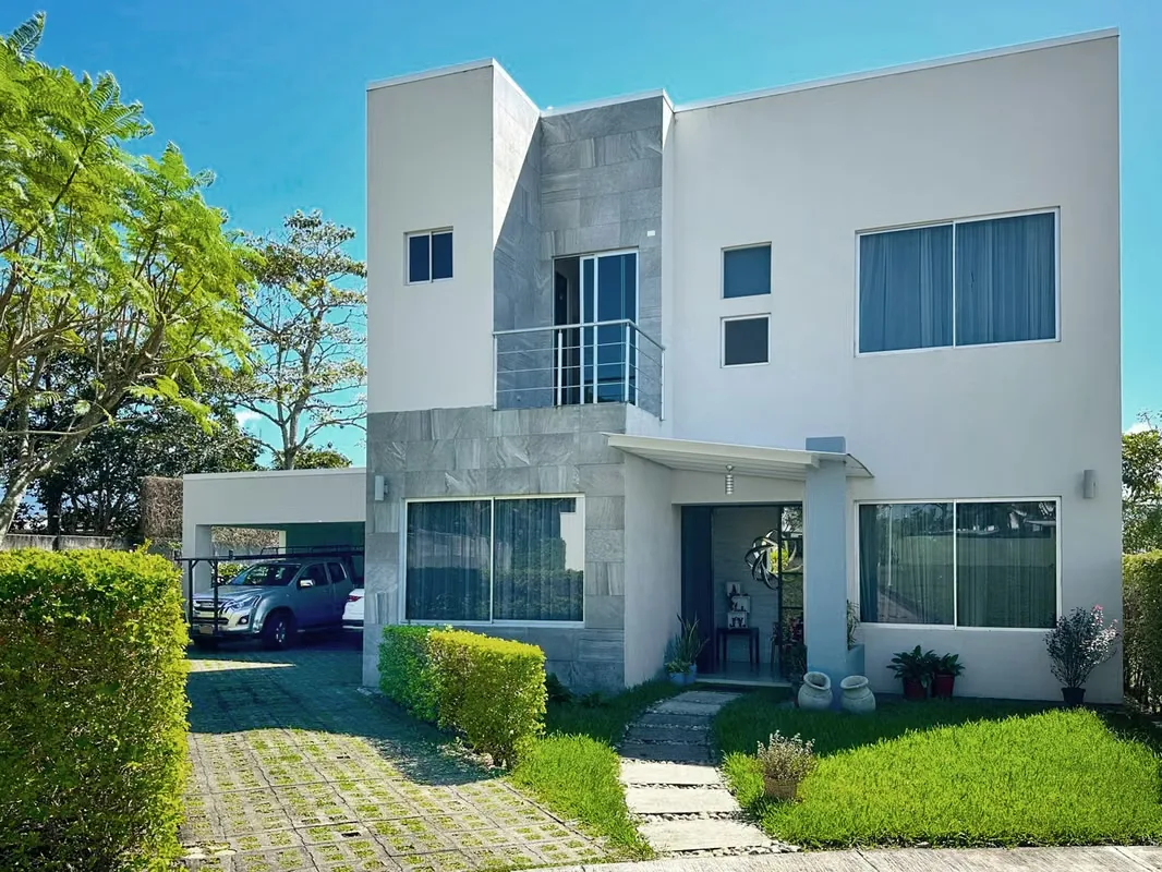 House for Sale in Condominio Estancia del Sol, Turrúcares. (FAU)
