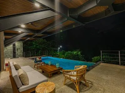 Casa Moderna de Lujo con Impresionantes Vistas al Mar en Las Brisas, Uvita, photo 6