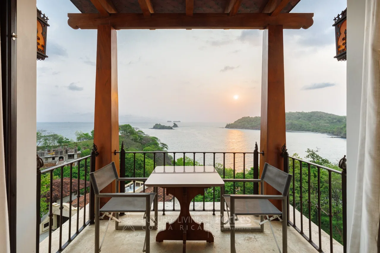 Villa ultralujo en alquiler Desde $9,750 por noche Las Catalinas