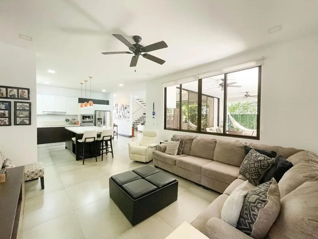 House for sale in a gated community in Pozos Sur, Santa Ana, photo 6