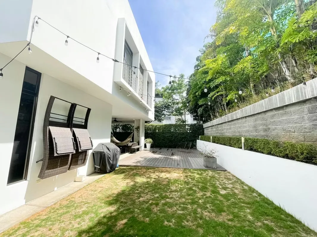 House for sale in a gated community in Pozos Sur, Santa Ana, photo 8
