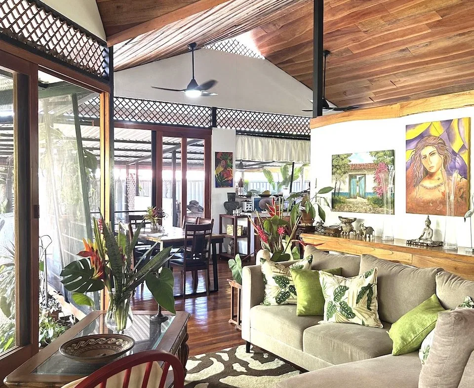 CASA BALI – 3 BEDROOM HOME WALKING DISTANCE TO THE BEACH, photo 14