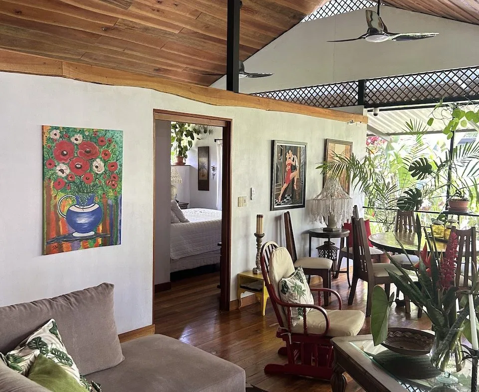 CASA BALI – 3 BEDROOM HOME WALKING DISTANCE TO THE BEACH, photo 10