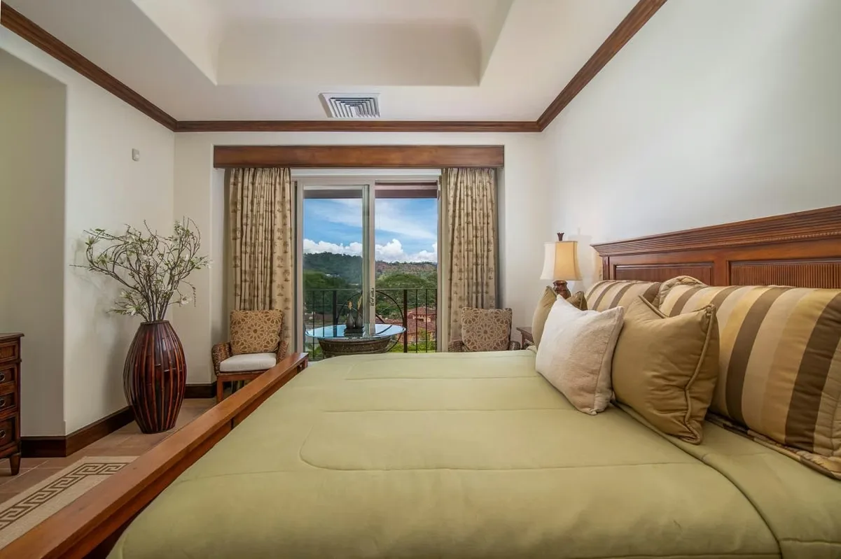 Discover a privileged lifestyle in one of Costa Rica’s most exclusive and sought-after Pacific destinations. This elegant residence in Montebello, Herradura, ..., photo 11