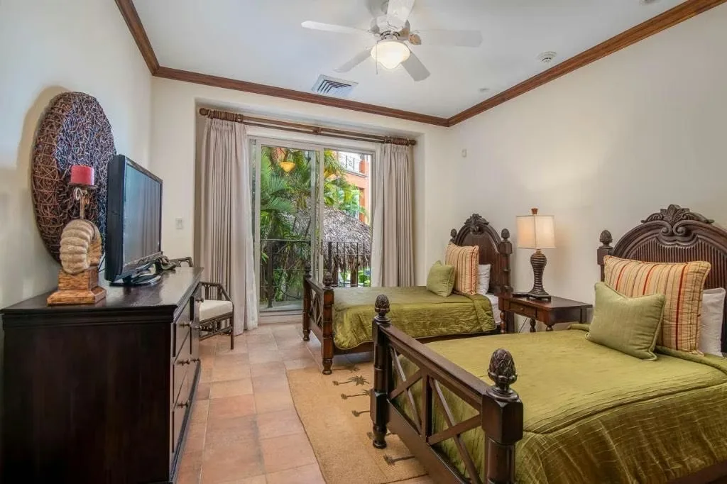 Discover a privileged lifestyle in one of Costa Rica’s most exclusive and sought-after Pacific destinations. This elegant residence in Montebello, Herradura, ..., photo 13