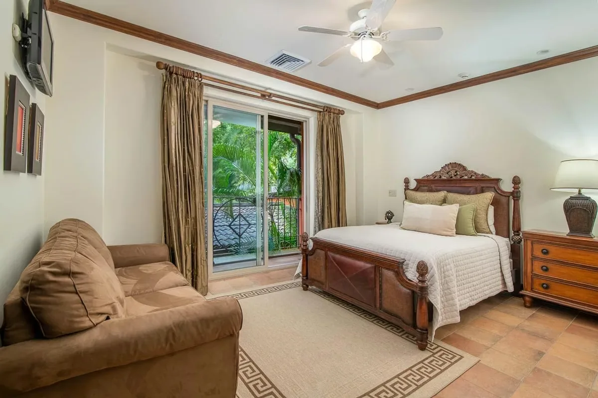Discover a privileged lifestyle in one of Costa Rica’s most exclusive and sought-after Pacific destinations. This elegant residence in Montebello, Herradura, ..., photo 6