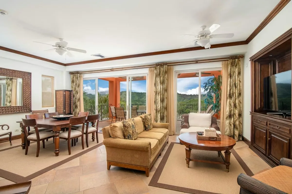 Discover a privileged lifestyle in one of Costa Rica’s most exclusive and sought-after Pacific destinations. This elegant residence in Montebello, Herradura, ..., photo 7