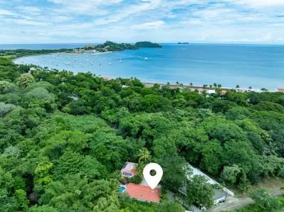 Casa Rincón Paraíso - Dual Income Home, Near the Beach, Surfside, Playa Potrero