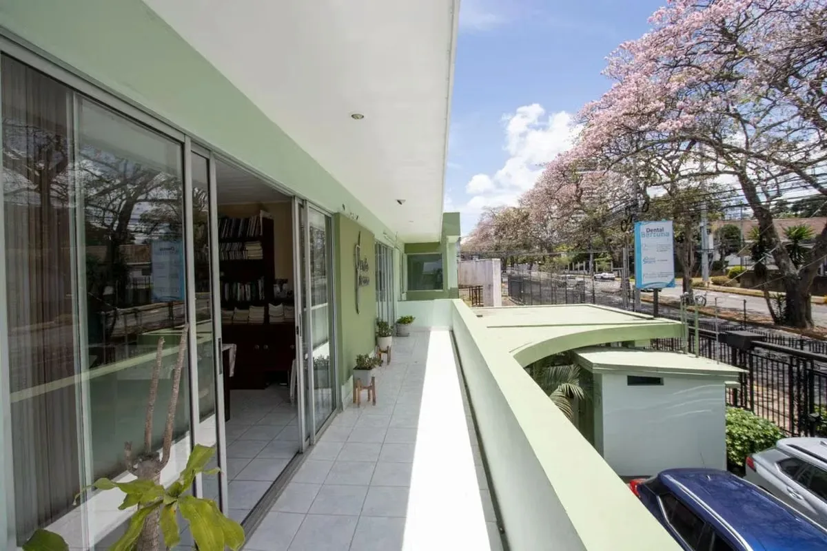 We present a commercial building with a prime location in Rohrmoser, San José, an area of great economic dynamism and ..., photo 6