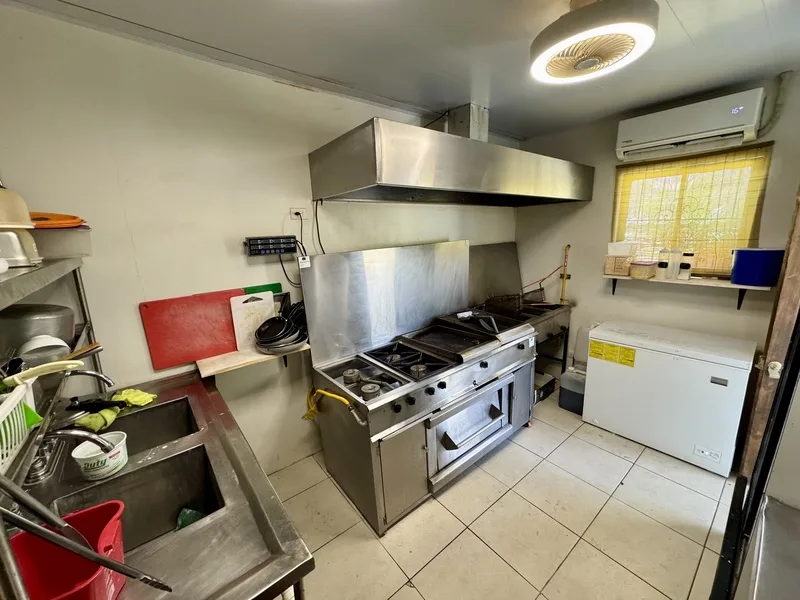 4 Bed Commercial For Sale in Junquillal, photo 9
