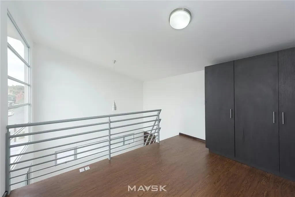 Venta de edificio con cinco apartamentos tipo Loft en San Rafael de Montes de Oca. Cada Apartamento contiene: 1 habitación, closet en melamina, piso cerámico, 1 baño con puerta de ..., photo 9