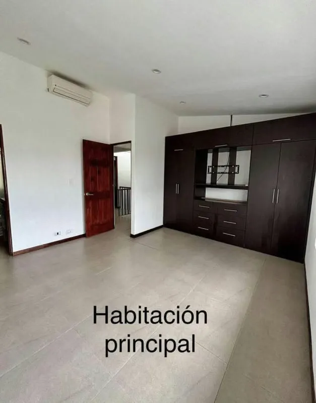 PRIME LOCATION: Boutique Gated Community in Trejos Montealegre, Escazú · San José (1 minute from Highway 27, 5 minutes from La Sabana, and walking distance to Avenida ..., photo 5
