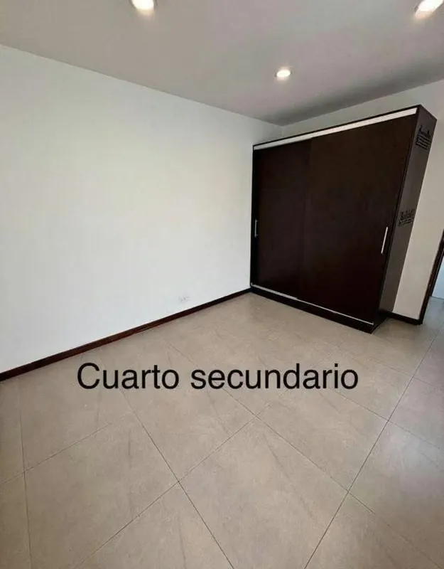 PRIME LOCATION: Boutique Gated Community in Trejos Montealegre, Escazú · San José (1 minute from Highway 27, 5 minutes from La Sabana, and walking distance to Avenida ..., photo 7