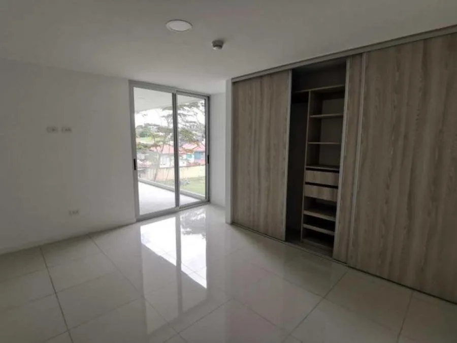 Estrene nuevo apartamento totalmente a estrenar en condominio en Sabanilla RAH 231185 - Venta en Montes de Oca, photo 7