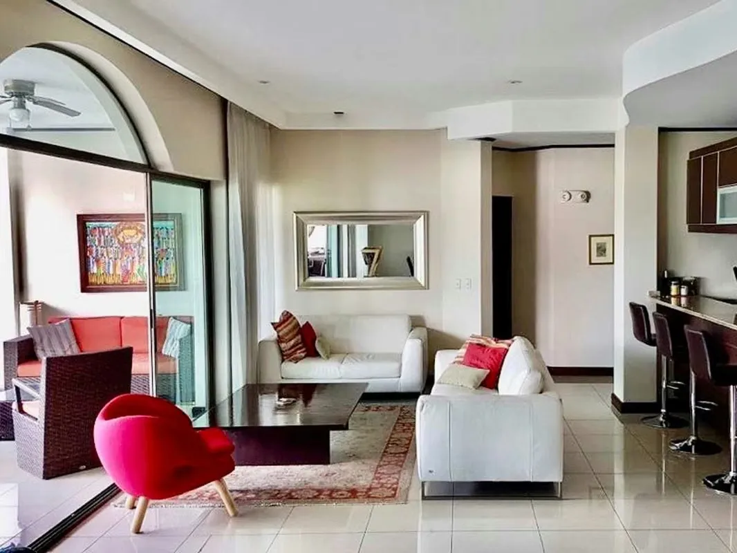In Sabana Sur, Mata Redonda district, we have this luxurious and spacious 1-floor apartment with modern architecture and incredible mountain views. You will not find anything like it in ..., photo 3