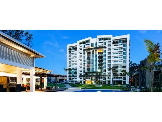 PENTHOUSE FOR SALE, NEAR THE FREE ZONE. 31-285-78-AP65M-100M