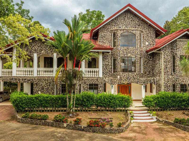 5 Bed Single Family Homes For Sale in Perez Zeledon